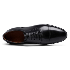 Chaussures en cuir noir pour hommes de haute qualité offrant un style raffiné et une fabrication haut de gamme, ensemble de chaussures pour hommes conçues avec une haute qualité - Product Image 2