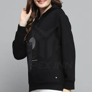 .เสื้อฮู้ดแบบเรียบง่ายสำหรับผู้หญิงมีผ้าฝ้ายระบายอากาศได้ดีและมีกระเป๋าแบบจิงโจ้เหมาะสำหรับวันที่อากาศหนาวเย็นหรือสวมใส่แบบสตรีท - Product Image 5