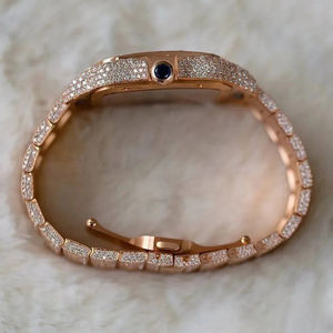 Montre pour homme en acier inoxydable de haute qualité Mouvement à quartz de luxe Entièrement sertie de diamants en moissanite Cadran analogique Verre Style antique - Product Image 4