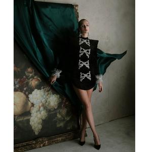 Mini robe moulante ENZO & LEO BLACK DUCHESSE Marque vietnamienne locale Collection de robes de soirée de luxe pour la fin de l'année 2025 - Product Image 4