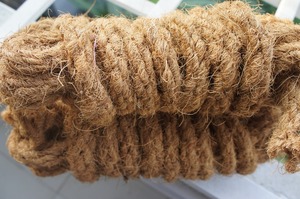 Corde de coco en fibre de coco torsadée naturelle de meilleure qualité durable pour les applications de pépinière en plein air de jardin - Product Image 5