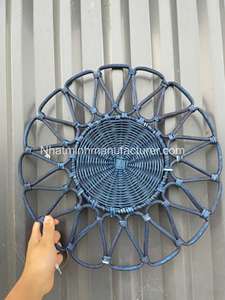 Handmade Luxury Round Floral Charger Plate Natural Bamboo <b>Placemats</b> Flower-Shaped <b>Rattan</b> Tablemats Natural <b>Rattan</b> Material - Product Image 3