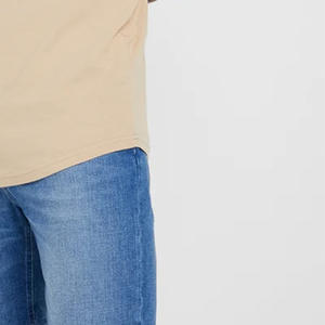 เสื้อกล้ามผู้ชายแบบไม่มีแขน ทรงเรเซอร์แบ็ค ผ้าฝ้ายผสมใยไผ่ ด้านหน้ามีโลโก้ ดีไซน์เรียบง่าย แห้งเร็วและระบายอากาศได้ดี - Product Image 6