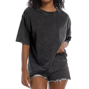 Private Brand Womens Crop Top Sudaderas con capucha Fabricado en fábrica - Product Image 4