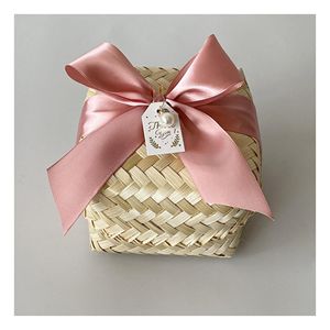 Boîte cadeau en bambou tissé à la main avec couvercle pour l'emballage de cadeaux, le stockage, l'artisanat, la décoration et l'organisation naturelle de la maison, vente en gros - Product Image 5