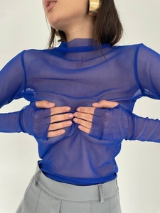 Nouveau haut en maille transparente en gros, chemise en maille à manches longues, haut en maille souple et extensible, haut transparent, chemisier transparent, haut ajusté - Product Image 2