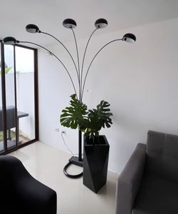 Jardinières en fibre de verre écologiques de haute qualité avec design circulaire de style minimaliste personnalisable en couleur pour décor de jardin - Product Image 1