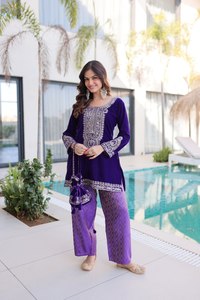 Traje de Trabajo TOP PENT BATVA de Invierno, Estilo Vintage Natural Recto, 9000, Terciopelo, Bordado Enriquecido con Zari - Product Image 3