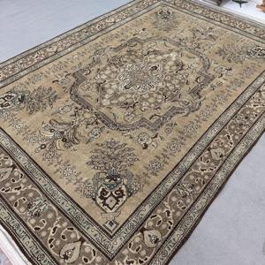 9.4x13 ft Oversize Vintage Rug, Turkish Rug, <b>Brown</b> Blue Oriental <b>Wool</b> Rug - Product Image 2