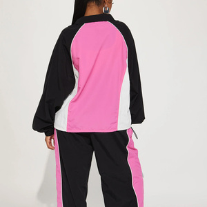 Combinaison coupe-vent personnalisée pour femmes Ensemble de survêtement coupe-vent deux pièces avec veste zippée et ensemble de jogging - Product Image 3