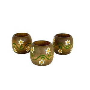 Anneaux de serviette en gros : l'élément d'accentuation parfait pour toutes les tables. Anneaux de serviette de notre collection, parfaits pour offrir. Anneaux en bois faits à la main. - Product Image 5
