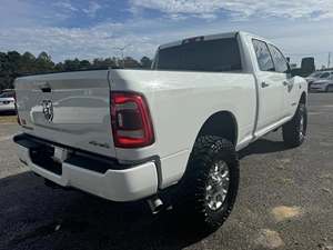 Sử dụng 2023 r A M 2500 Phi Hành Đoàn Cab C u m m i N S 4x4 - Product Image 3