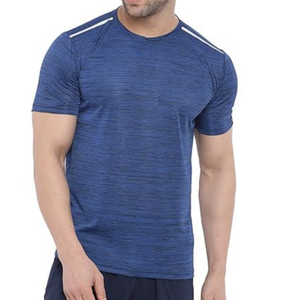 T-shirt de sport personnalisé pour hommes, haut d'entraînement coupe ajustée, léger, écologique, respirant, anti-rides, polyester/coton organique, élasthanne - Product Image 3