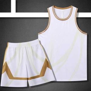 Ensemble d'uniformes de basket-ball personnalisés de haute qualité respirants et légers avec fonction de taille supérieure Tissu doux tendance Bas quantité minimale de commande - Product Image 2