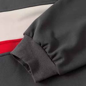 Sudaderas de Hombre 100% Algodón con Logotipo Personalizado Impreso Digitalmente en la Parte Delantera, Tejido de Punto de 240g, Transpirable y de Secado Rápido, Cuello Redondo - Product Image 5