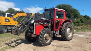 Tracteurs Massey Ferguson d'occasion pour l'agriculture disponibles au prix le plus bas à vendre - Product Image 4