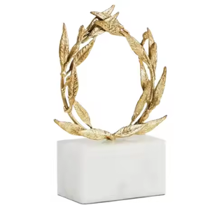 Escultura de Metal de estilo más nuevo, decoración hecha a mano, escultura de Metal con acabado plateado de lujo - Product Image 4