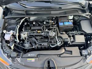 Toyota Corolla SE 2.0L Automatica Berlina Usata 2024 |   Pronto per l'esportazione - Product Image 2