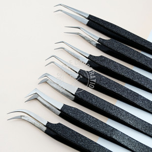 Pinzas para Extensión de Pestañas con Punta de Fibra Curva, Pinzas Clásicas para Aislamiento de Pestañas con Tijeras de Corte, Acero Japonés de Primera Calidad, Diseño con Logotipo - Product Image 6