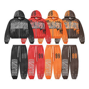 Ensemble de survêtement pour homme avec sweat à capuche à fermeture éclair et manches en strass imprimées sur mesure, coupe ajustée, ourlet élastique - Product Image 1