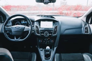 FORD Focus RS 2016, Transmisión Manual de 6 Velocidades, Paquete RS2, Envoltura Exterior Bronce - Product Image 3