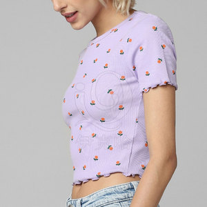 Fabricante profesional de color personalizado Crop Top camiseta buen diseño ligero de talla grande Crop Top camiseta - Product Image 3