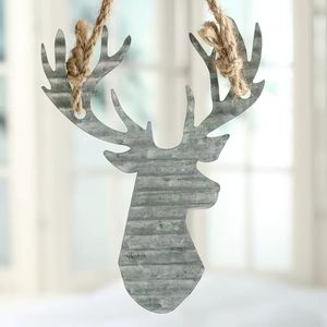 Adorno colgante de Navidad galvanizado de calidad superior con acabado rústico, perfecto para interiores inspirados en granjas - Product Image 1