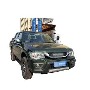 Véhicule utilitaire SUV d'occasion 2024, 6.1-8L essence, transmission automatique, double cabine, Euro IV, sièges en cuir - Product Image 4