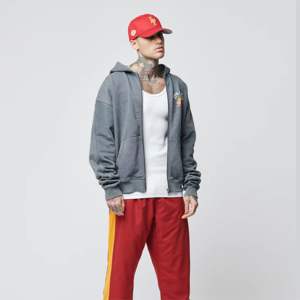 Sweat-shirts à capuche zippés personnalisés pour hommes, impression numérique, polaire, écologiques, haute qualité, hiver, couleur unie, design personnalisé - Product Image 3