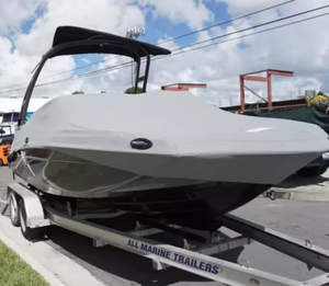 JetBoats d'occasion 2019 YAMAHAS AR195 EN EXCELLENT ÉTAT, propulsion à essence, coque en fibre de verre, avec remorque, à vendre - Product Image 3