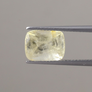 Saphir jaune naturel authentique en vrac |   Pierre précieuse de bijouterie certifiée NGTC, qualité AAA, taille coussin 10,5x8,5 mm, 5,22 carats - Product Image 1