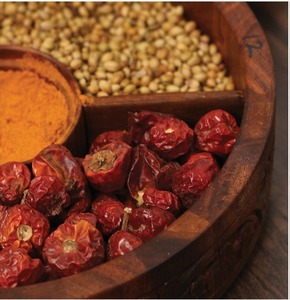 Fourniture directe en usine Boîte à épices en bois élégante et fabriquée à la main pour la cuisine Boîte de rangement pour outils d'herbes et d'épices au prix d'usine - Product Image 4