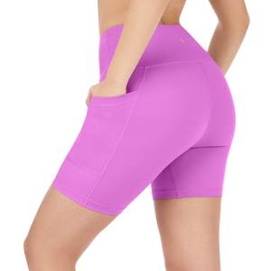 Bermudas de motorista para mujer con bolsillos-Pantalones cortos de yoga transpirables para gimnasio y yoga de ajuste regular - Product Image 3