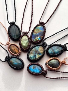 Collier en macramé vintage fait à la main avec pierre précieuse labradorite, perles de 25 à 30 mm, chaîne à maillons, pendentif - Cadeau de mariage - Product Image 5