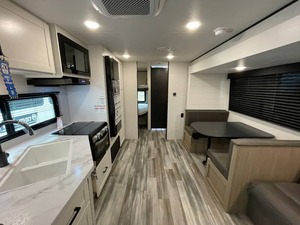 New 2026 Jayco Jay F-l-i-g-h-t Slx 261BHS trailer ready for sale - Product Image 5