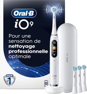 Cepillo de dientes eléctrico Oral-B iO Serie 9 con 4 cabezales de repuesto Oral-B, Blanco Alabastro - Product Image 5