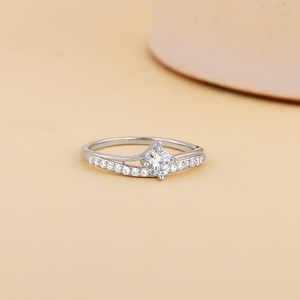 แหวนเพชรเงินโต - Product Image 6