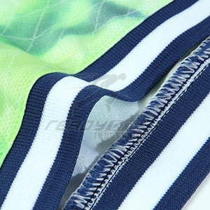 Uniforme de basket-ball respirant et extensible pour hommes pour l'entraînement et les jeux Uniforme de basket-ball classique pour hommes - Product Image 3