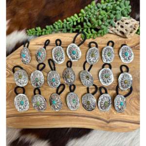 Coletero de Plata de Ley y Turquesa Kingman, Estilo Étnico Navajo, Hecho con Artesanía - Product Image 1