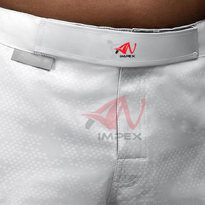 Nuevo Kimono de Jiu Jitsu y Pantalones Cortos de MMA para Entrenamiento de MMA y Ejercicios de Fuerza - Product Image 3