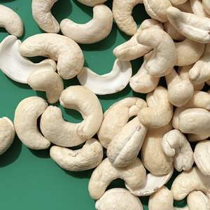 Anacardos crudos de Vietnam de la mejor tarifa, anacardos de calidad comercial Ww320 Ww240 al por mayor exportados a Asia, UE, ORIENTE MEDIO - Product Image 1