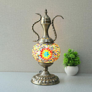 Lampe de table artisanale Mouzaik design d'inspiration marocaine économe en énergie personnalisable - Product Image 4