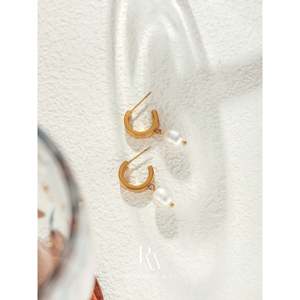 Orecchini Pendenti con Perle d'Acqua Dolce Placcati in Oro, Orecchini con Perle Autentiche, Regalo per Lei o per la Mamma - Product Image 1