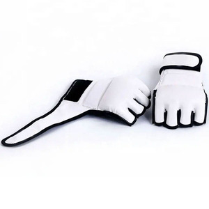 Gants de MMA professionnels avec poignées, protection UV, respirants, durables, en cuir, fermeture à lacets pour l'entraînement de kick-boxing - Product Image 3
