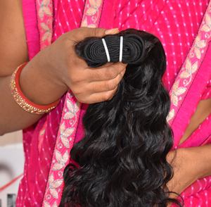 Venta al por mayor Virgen proveedor máquina doble trama ondulado Remy paquetes sin procesar extensiones de cabello humano indio - Product Image 1