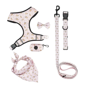 Sac à crottes personnalisé, ensemble harnais pour chien avec nœud et écharpe, accessoires de luxe pour chien - Product Image 5