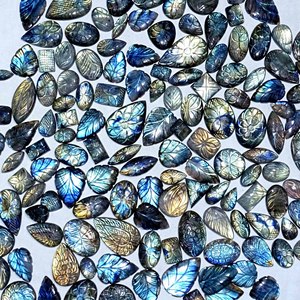 ดอกไม้ลาบราดอร์ไทต์สีเทาธรรมชาติแกะสลัก Cabochons หลวมอัญมณีกึ่งมีค่าผู้ผลิตขายส่งในราคาโรงงาน ซื้อตอนนี้ - Product Image 6