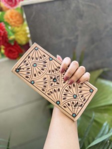 Motif occidental usiné à la main sculpture en cuir hommes Long portefeuille Offre Spéciale mode élégant porte-monnaie cadeau pour lui - Product Image 4