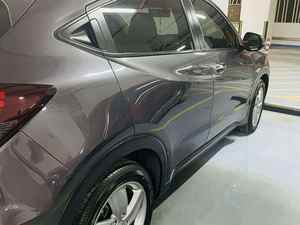 HR-V 2024 Usado, 4.5L, Transmisión Automática, Interior de Cuero Oscuro, Gasolina, Tracción Delantera, Portaequipajes de Aluminio, Techo Panorámico - Product Image 2