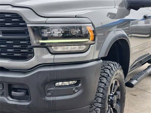 2500 Power W-agon 4dr Crew Cab 4WD SB, usado en buen estado. - Product Image 3